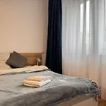 New In Tractorul, Apartment Brasov