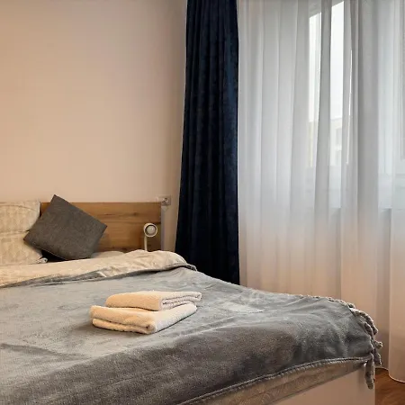 New In Tractorul, Apartment Brasov
