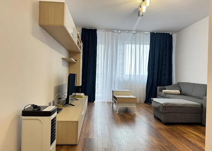 New In Tractorul, Apartman